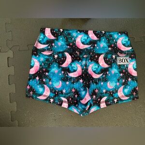 Rok The Box booty shorts, M